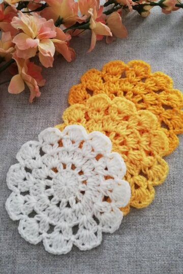 10 Crochet Lace Home Decor Free Patterns