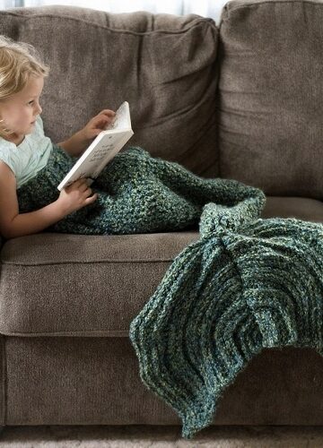 9 Crochet Kids Costume Blanket Free Patterns